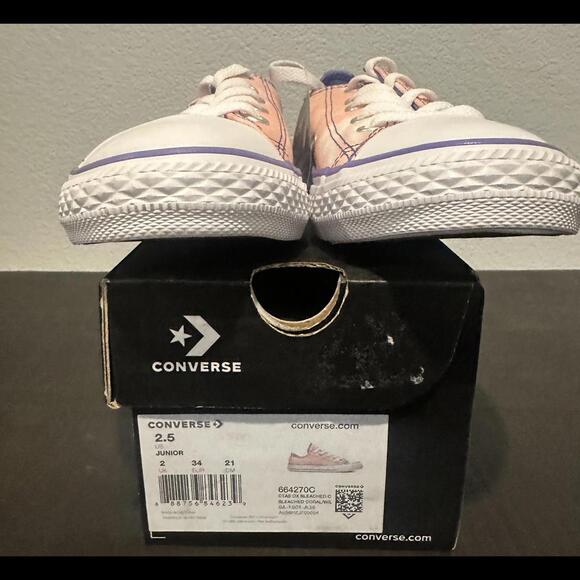 New Converse Youth Size 2.5 Coral/Purple/White - Picture 3 of 5